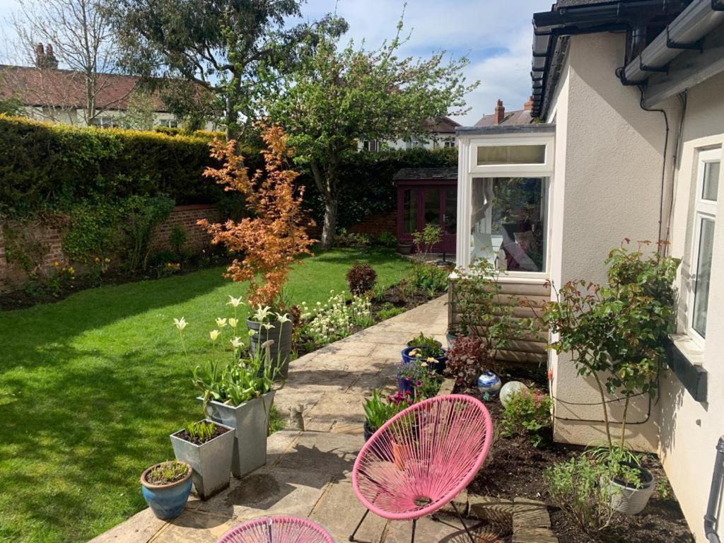 The Garden Suite Harrogate Exteriör bild
